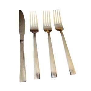 Delco Vintage Flatare Set of 3 Dinner Fork and One Dinner Knife